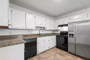 4416 Cary Dr, Snellville, GA 30039 - Photo 10