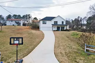 516 Chestnut Oak Dr, Palmetto, GA 30268 - Photo 1