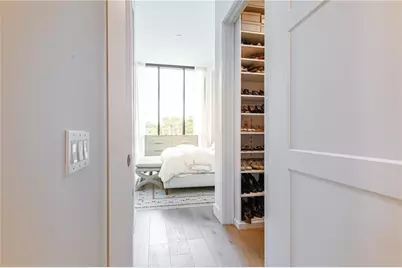 2425 Peachtree Road NE #404, Atlanta, GA 30305 - Photo 16