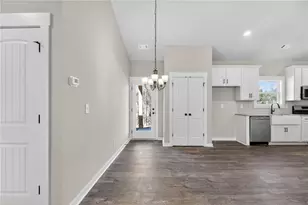 1549 Winn Rd, Douglasville, GA 30134 - Photo 10