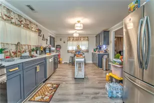 424 Wayside Road NE, Rome, GA 30161 - Photo 2