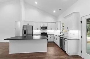 114 Henson Dr, Monroe, GA 30655 - Photo 14