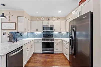 1051 Club Place NE, Brookhaven, GA 30319 - Photo 10