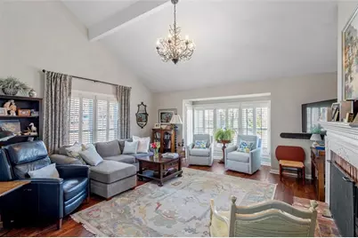 1051 Club Place NE, Brookhaven, GA 30319 - Photo 4