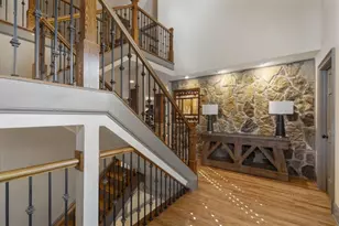 6402 Lakeview Dr, Buford, GA 30518 - Photo 6