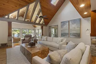 6402 Lakeview Dr, Buford, GA 30518 - Photo 8