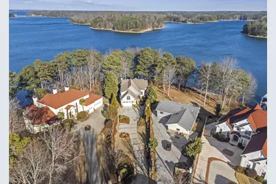 6402 Lakeview Drive, Buford, GA 30518 - Photo 2