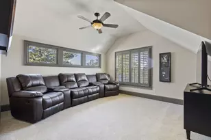 6402 Lakeview Dr, Buford, GA 30518 - Photo 32