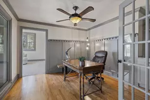 6402 Lakeview Dr, Buford, GA 30518 - Photo 18