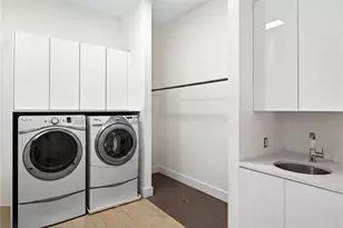 230 N Chambord Dr NW, Atlanta, GA 30327 - Photo 36