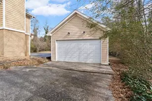 2178 Carlyle Dr, Marietta, GA 30062 - Photo 2