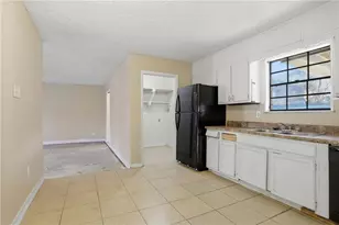 1627 Ridgeview Dr NW, Conyers, GA 30012 - Photo 8