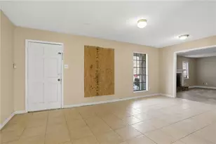 1627 Ridgeview Dr NW, Conyers, GA 30012 - Photo 4