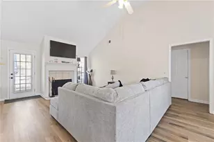 49 Bishop Mill Dr NW, Cartersville, GA 30121 - Photo 4