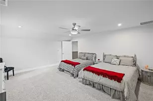 900 Ravenwood Way, Canton, GA 30115 - Photo 38