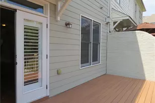 131 W Ridge Way, Roswell, GA 30076 - Photo 6