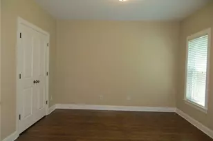 131 W Ridge Way, Roswell, GA 30076 - Photo 4