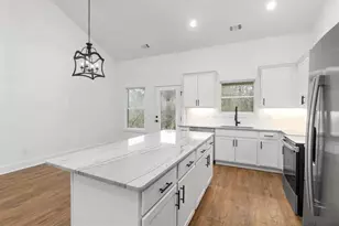 118 Henson Dr, Monroe, GA 30655 - Photo 10