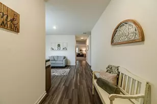 597 Bentwater Wy, Hoschton, GA 30548 - Photo 6