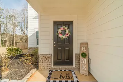 597 Bentwater Way, Hoschton, GA 30548 - Photo 4