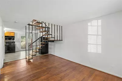 3882 Parklane Drive, Clarkston, GA 30021 - Photo 2