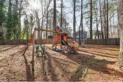 7665 Brentwood Court, Cumming, GA 30040 - Photo 10