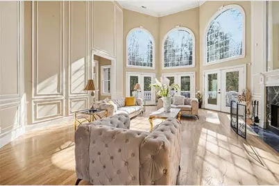 4670 Hamden Forest Drive SW, Atlanta, GA 30331 - Photo 4