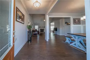 248 Azalea Lakes Dr, Dallas, GA 30157 - Photo 2