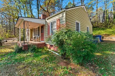 914 Edwin Street NW, Atlanta, GA 30318 - Photo 2