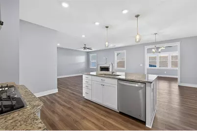 6928 Manchester Drive, Flowery Branch, GA 30542 - Photo 14