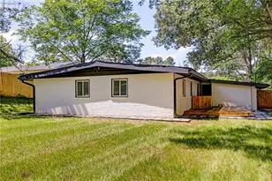 2047 Boulderview Dr SE, Atlanta, GA 30316 - Photo 10