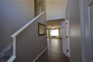 701 Coventry Township Ln, Marietta, GA 30062 - Photo 4