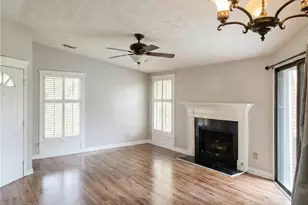 1244 Keys Lake Dr NE, Brookhaven, GA 30319 - Photo 2