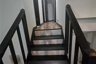 1758 Eric Cir, Lawrenceville, GA 30043 - Photo 8