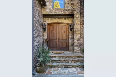 33 Cliftwood Drive, Atlanta, GA 30328 - Photo 4