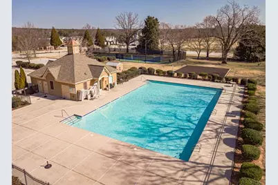 598 Georgia Circle, Loganville, GA 30052 - Photo 4