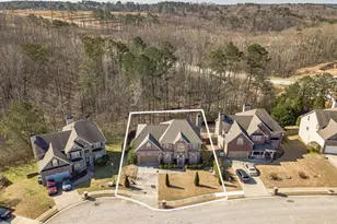 598 Georgia Cir, Loganville, GA 30052 - Photo 2