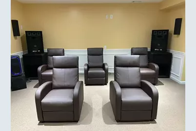 598 Georgia Circle, Loganville, GA 30052 - Photo 10