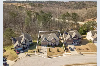 598 Georgia Circle, Loganville, GA 30052 - Photo 2