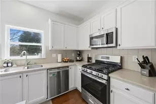 421 Pine Log Ct, Canton, GA 30115 - Photo 10