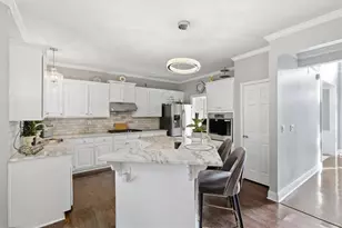 9130 Woodleaf Dr, Jonesboro, GA 30236 - Photo 14