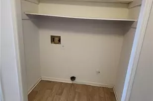 631 Hunting Creek Ln SE, Conyers, GA 30013 - Photo 6