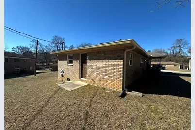 4421 Lynn Drive, Powder Springs, GA 30127 - Photo 6