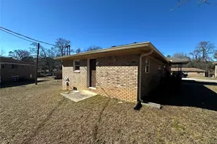 4421 Lynn Dr, Powder Springs, GA 30127 - Photo 6