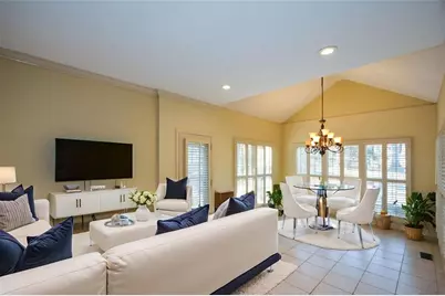 2405 Caylor Hill Pointe NW, Kennesaw, GA 30152 - Photo 18