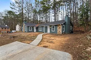 194 Timber Creek Ln SW, Marietta, GA 30060 - Photo 2