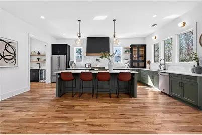 1138 Janes Lane NE, Atlanta, GA 30324 - Photo 6