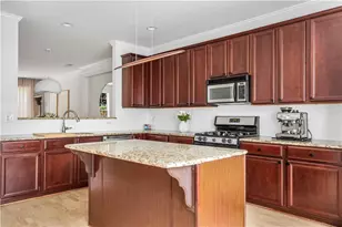 3743 Chattahoochee Summit Dr SE, Atlanta, GA 30339 - Photo 10