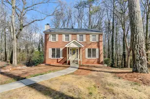 5362 Milieo Pl SW, Lilburn, GA 30047 - Photo 2