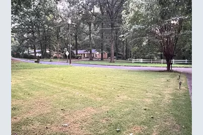 3629 Embry Circle, Atlanta, GA 30341 - Photo 16